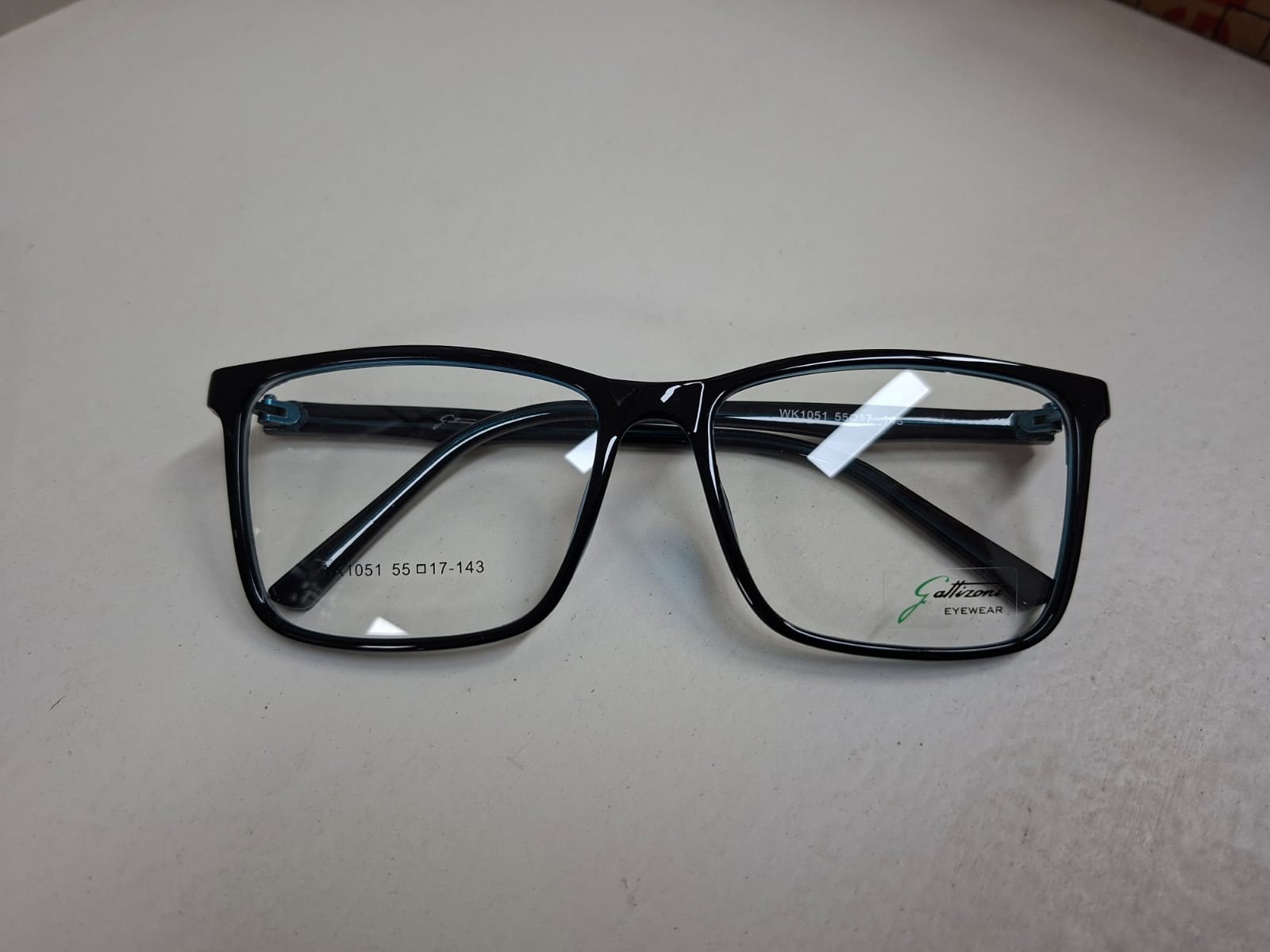 Lente Modelo NEW01