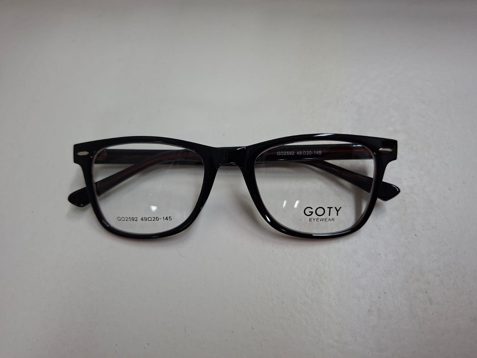 Lente Modelo NEW05