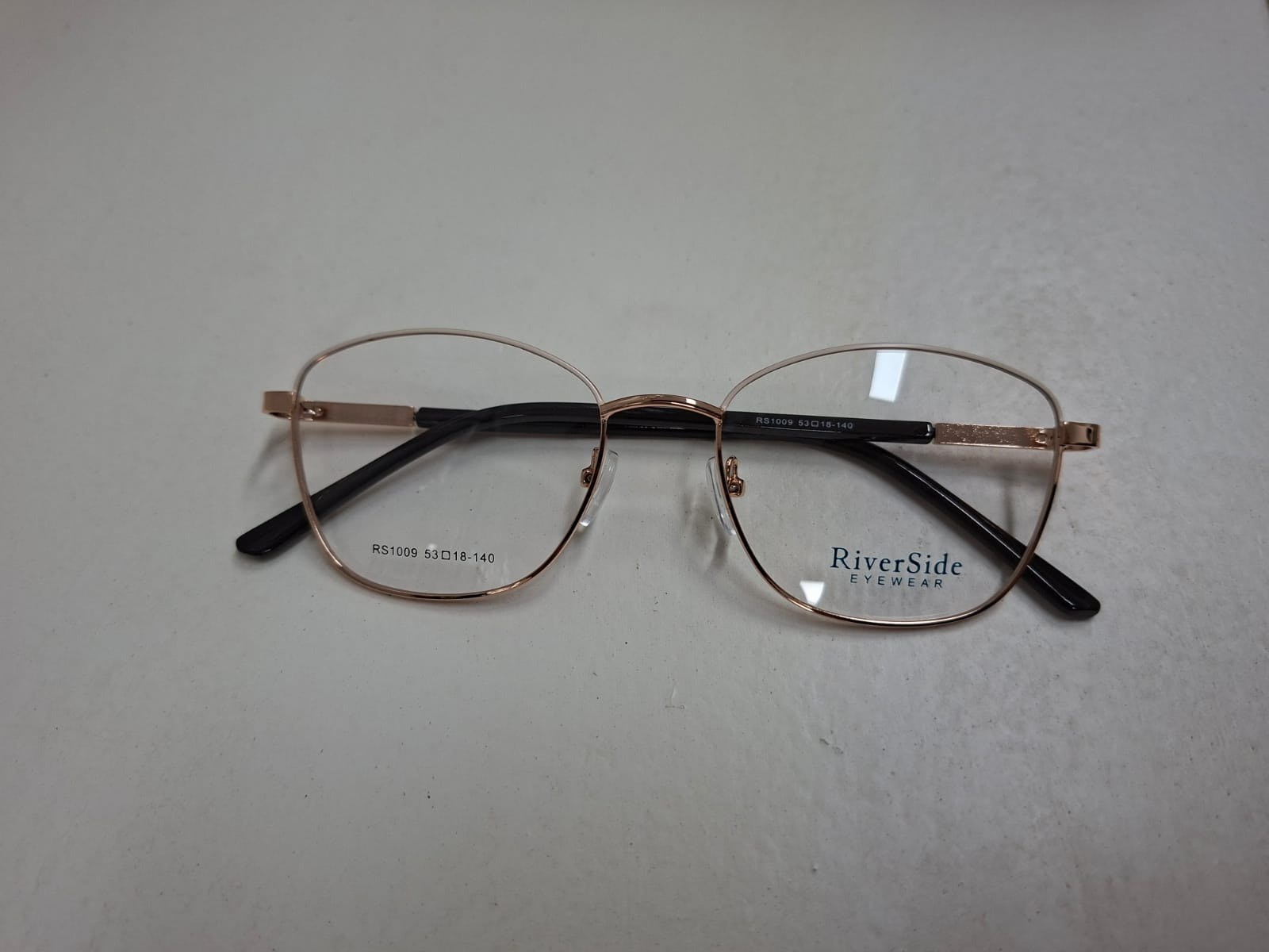 Lente Modelo NEW17